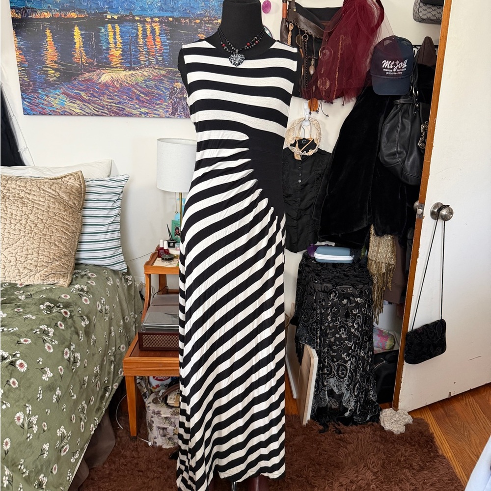 ECI New York Beachy Striped Slinky Maxi Dress Medium